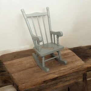 Rocking-chair pour poupées verte en bois