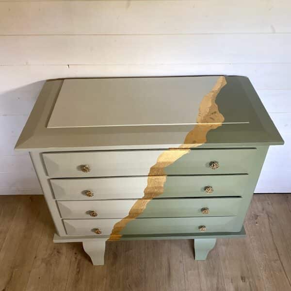 Commode en bois verte kaki et vert de gris - feuille d’or – Image 7