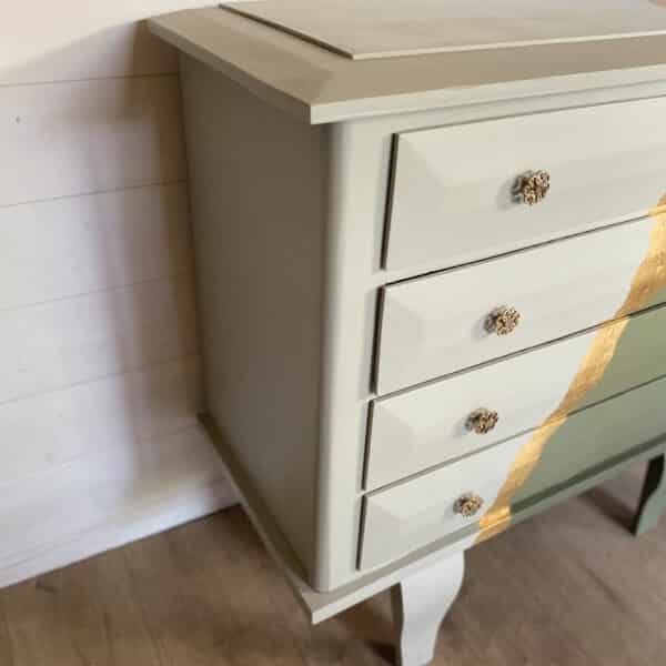 Commode en bois verte kaki et vert de gris - feuille d’or – Image 4