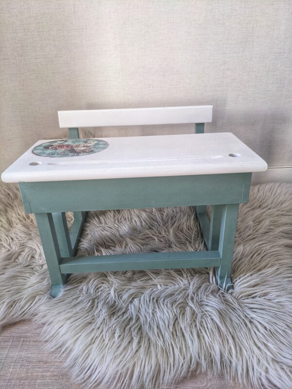Bureau de poupées blanc et vert en bois – Image 4