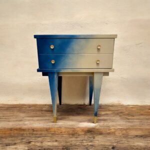 Chevet Tie and Dye bleu marine et beige