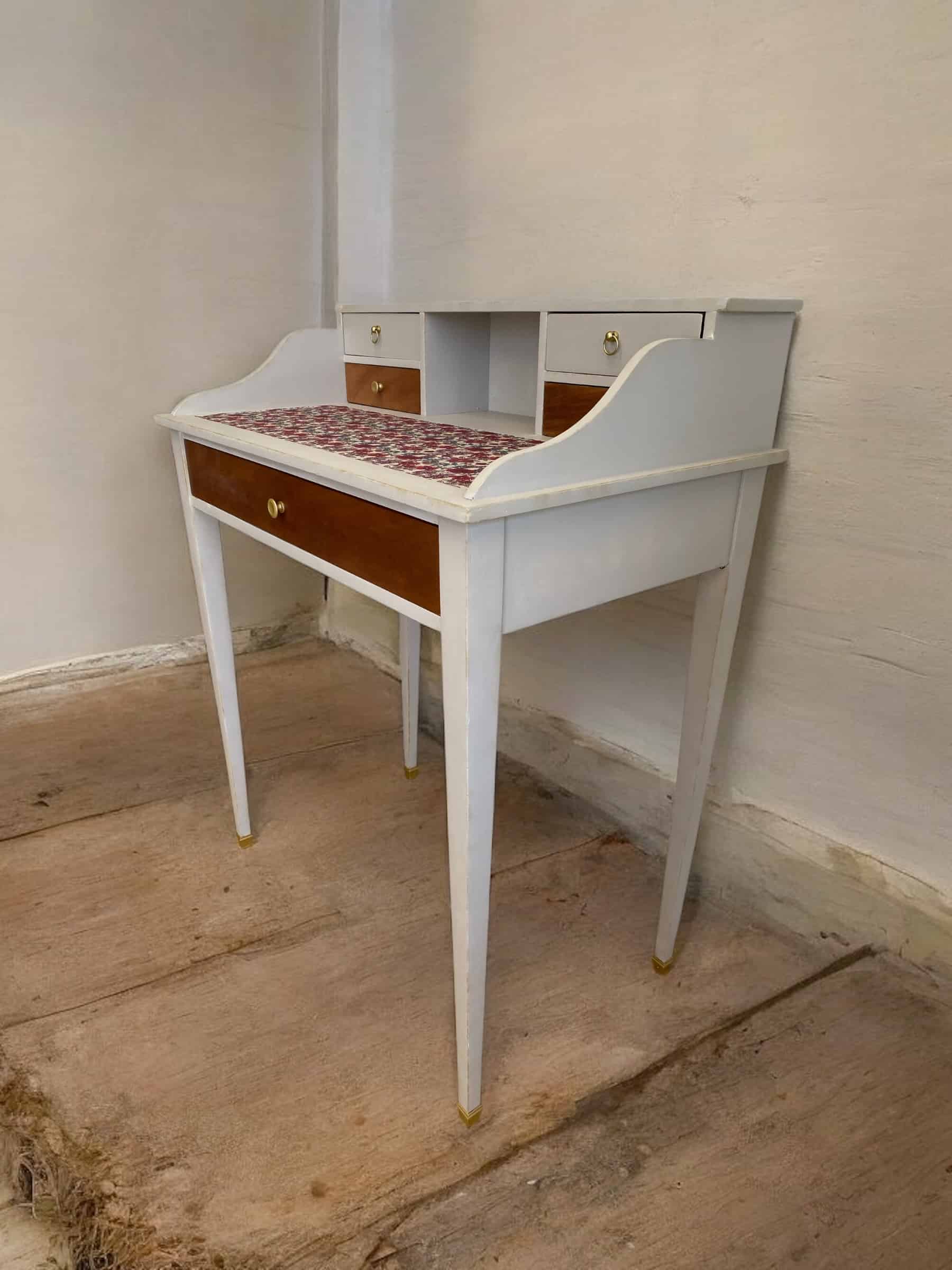 Bureau Vintage tissu fleuri – Image 2