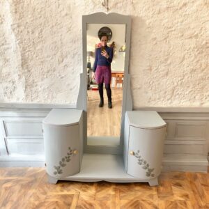 Coiffeuse Art déco relookée vert de gris