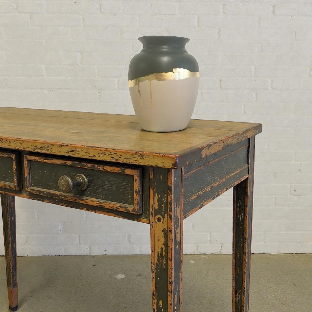 Grand vase décoratif vert très foncé et beige avec liseré en feuille d’oR – Image 5