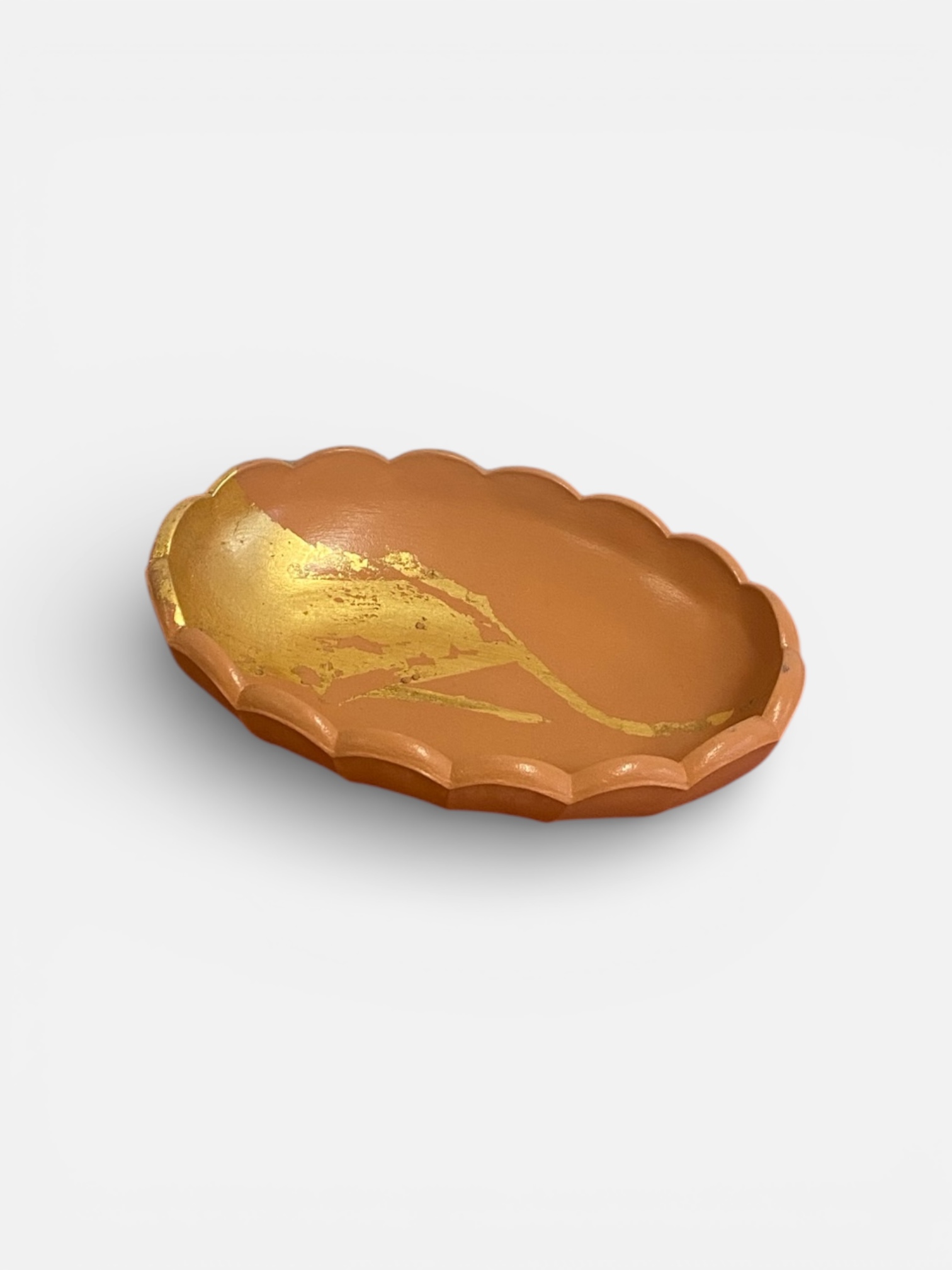 Vide-poche en terracotta relooké – Feuille d’or – Image 2