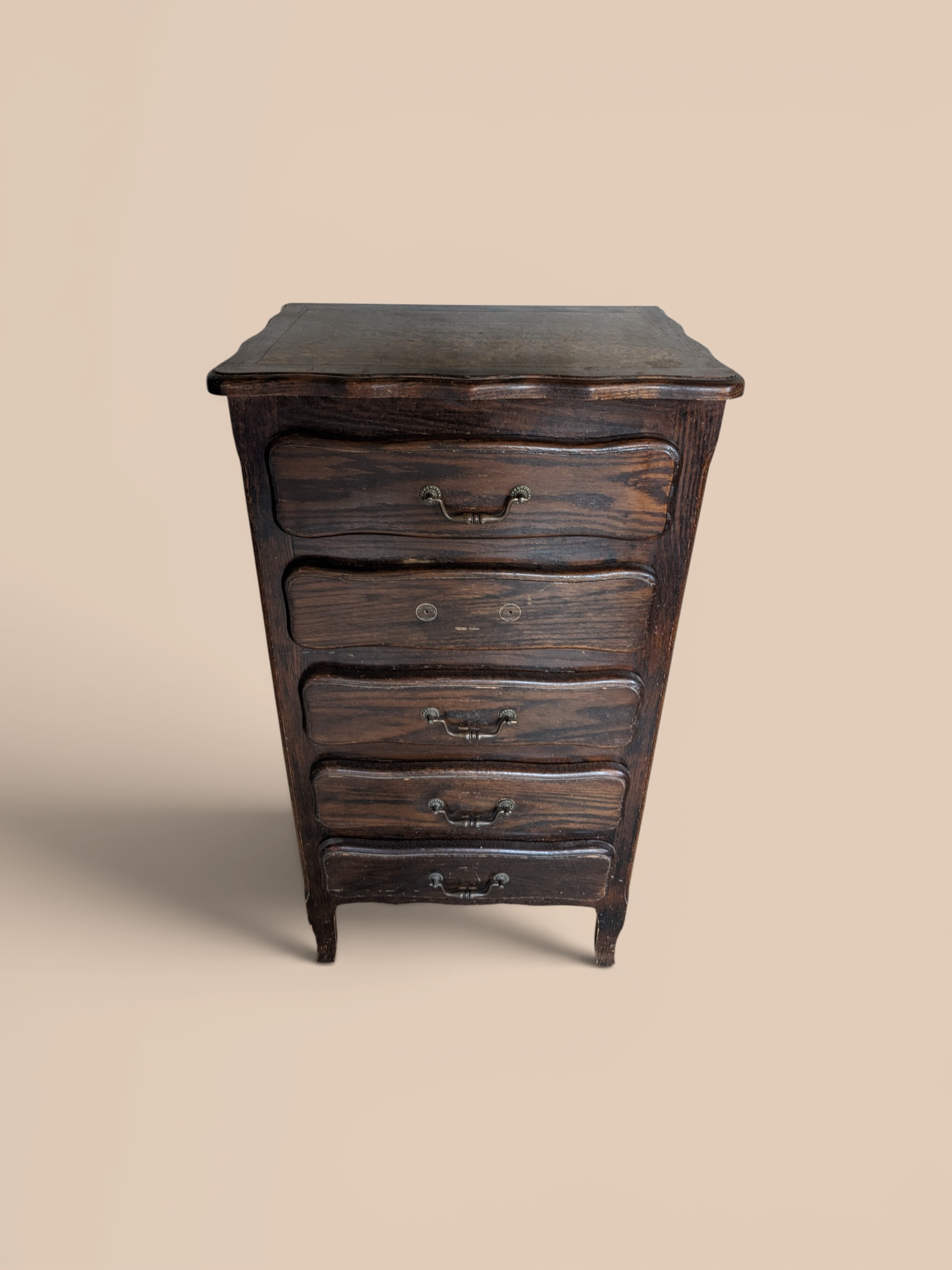 Commode avant relooking