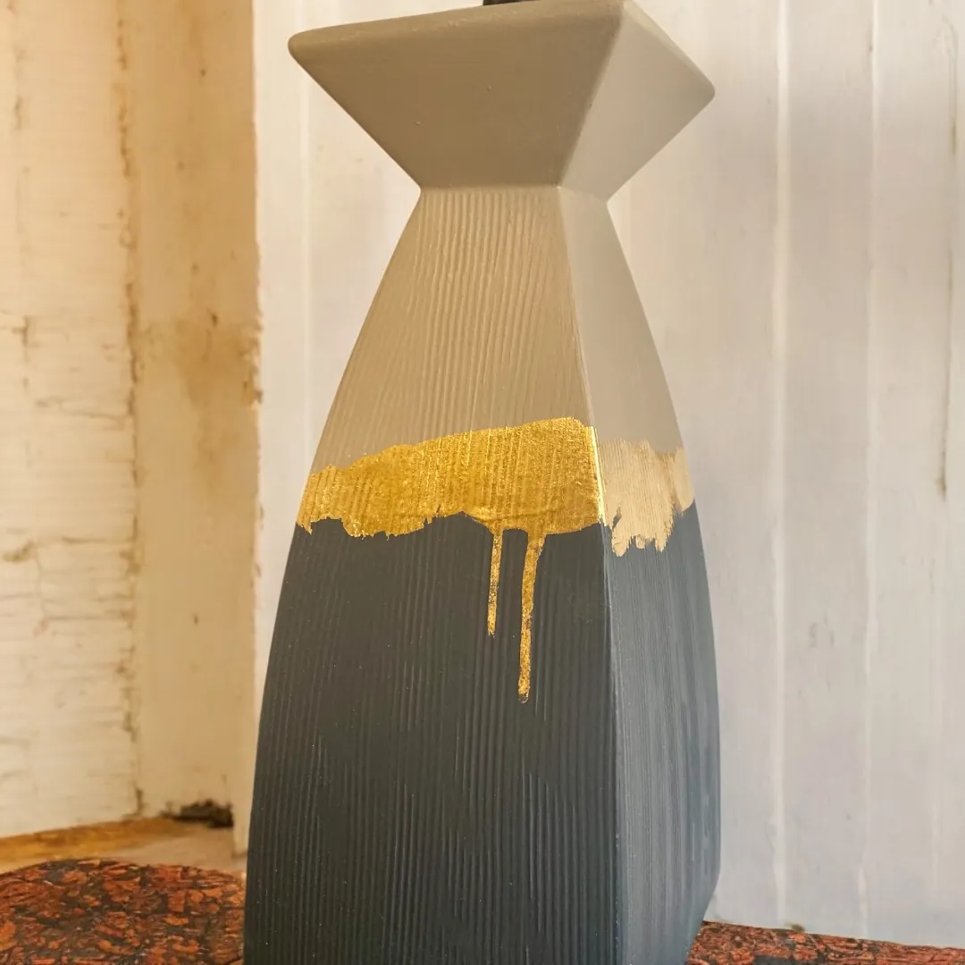 Lampe, vue de côté